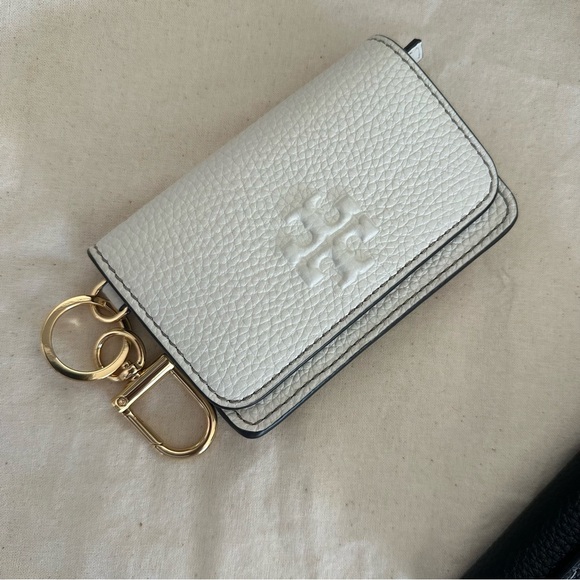 New TORY BURCH THEA FLAP CARD CASE only new ivory available rest sold out - Picture 3 of 10